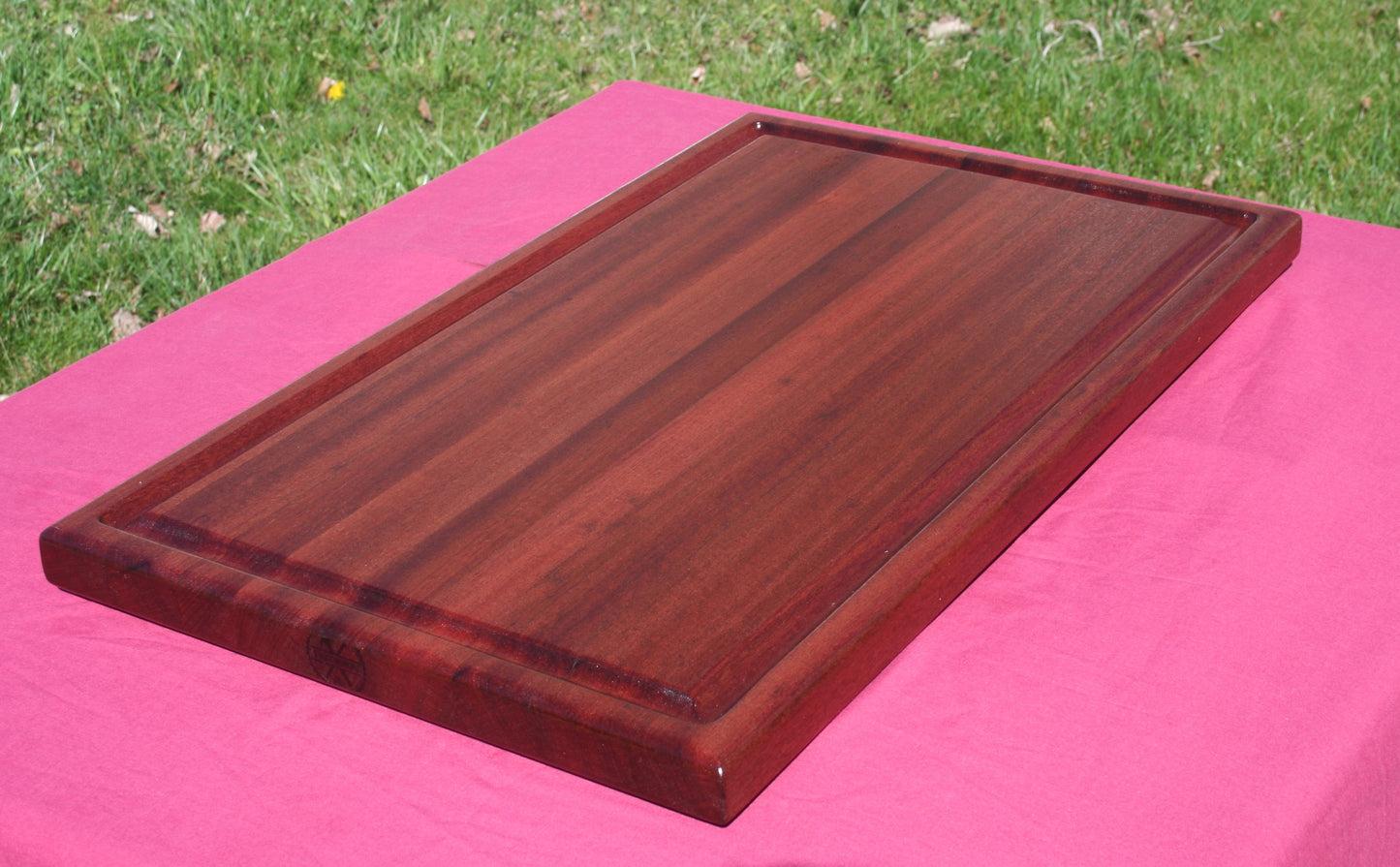 Sapele Edge Grain Cutting Board