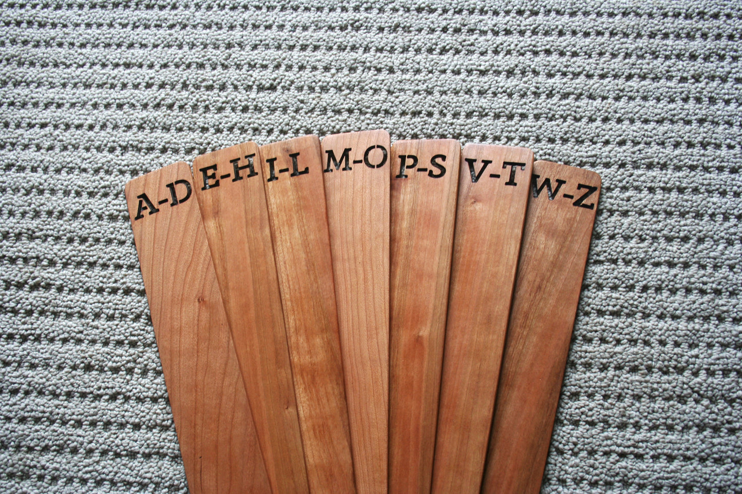 Customizable Hardwood Vinyl Album Organizers
