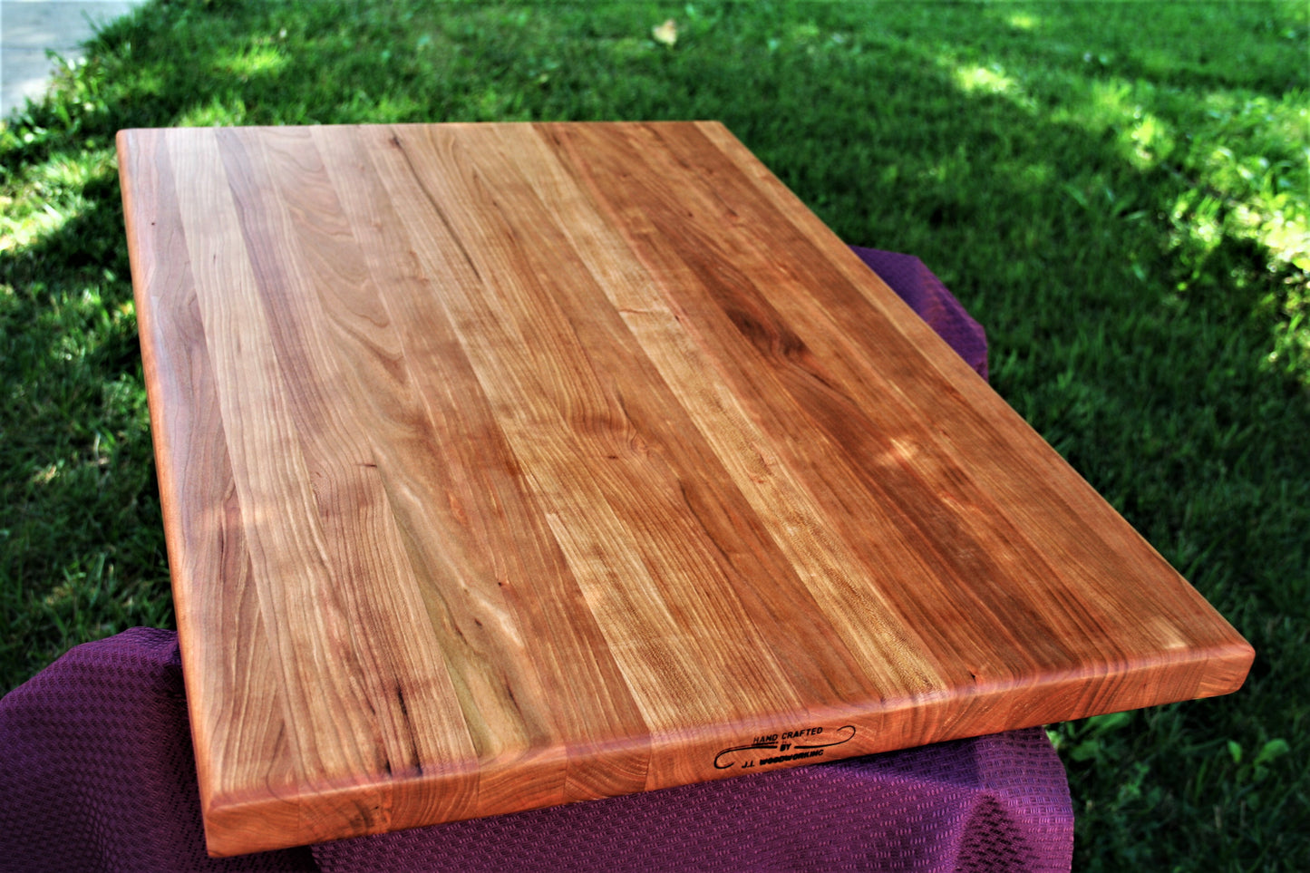 Cherry Edge Grain Cutting Board