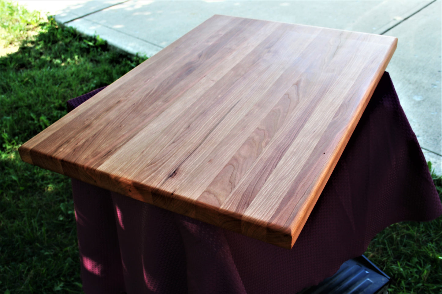 Cherry Edge Grain Cutting Board