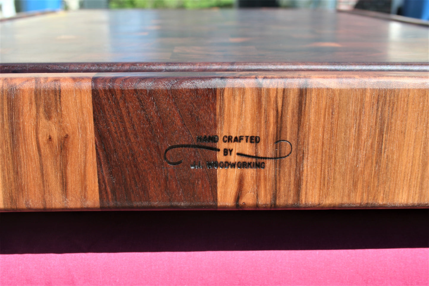 Walnut Endgrain Cutting board