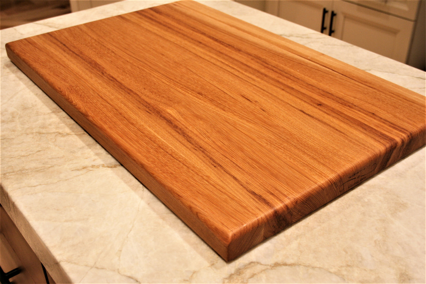 Hickory Edge Grain Cutting board