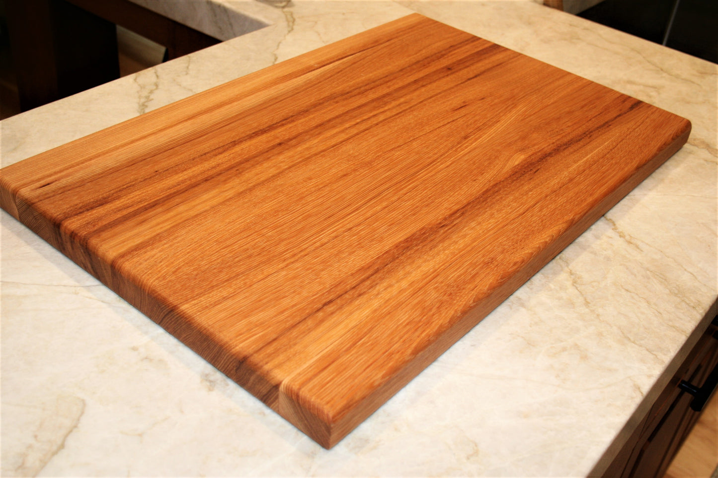 Hickory Edge Grain Cutting board