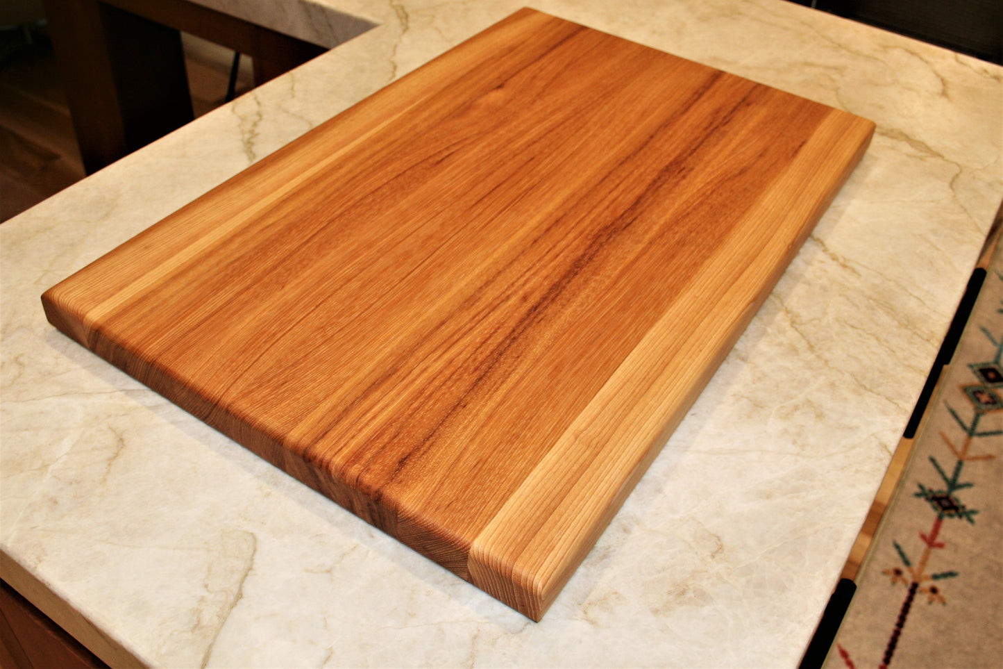 Hickory Edge Grain Cutting board
