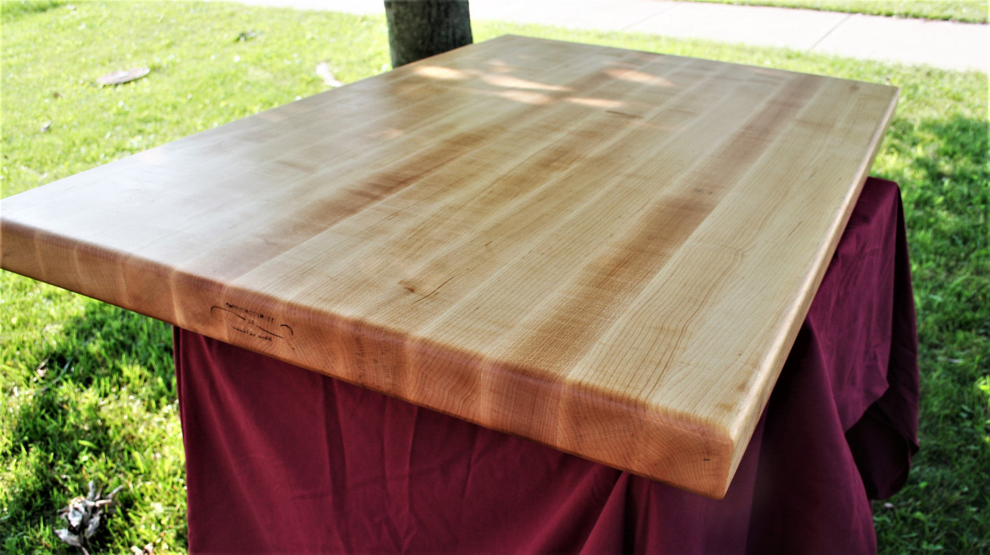 Personalized Logo Maple Edge Grain Cutting Board